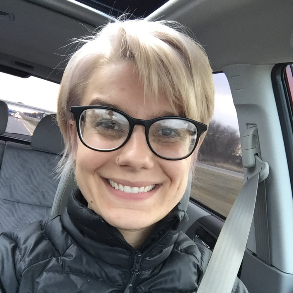 Meet your Posher, Chelsie